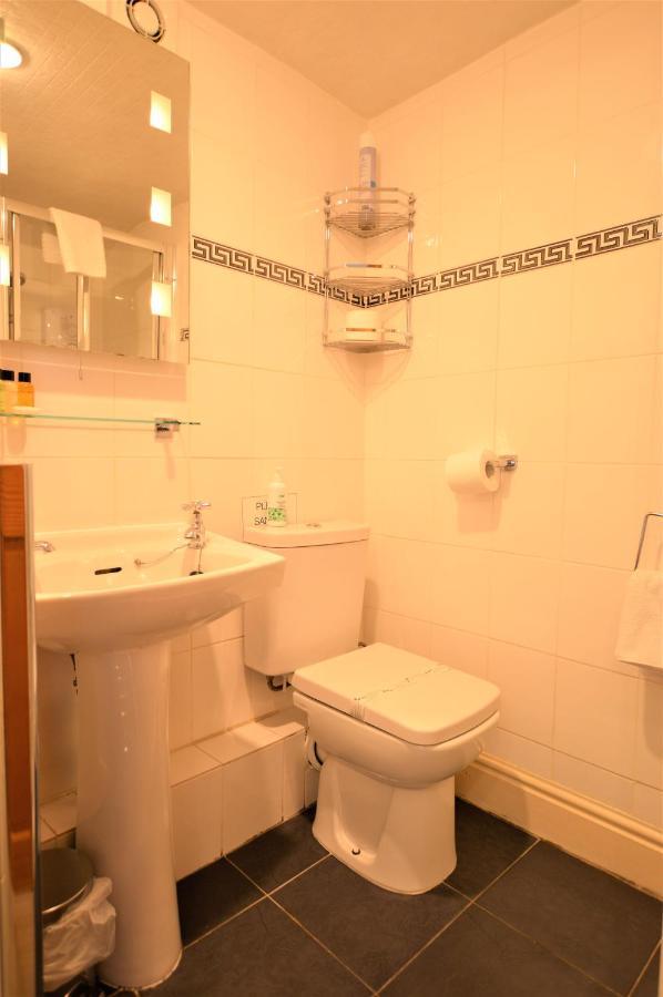 All Seasons Guest House Windermere Esterno foto